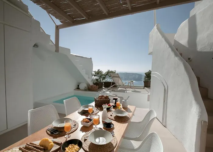 The Globe Suites Villa