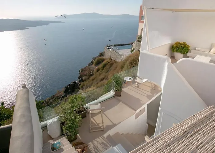 The Globe Suites Villa
